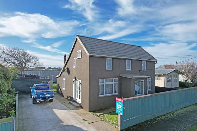 PRICE DROP - OPPORTUNITY KNOCKS!!