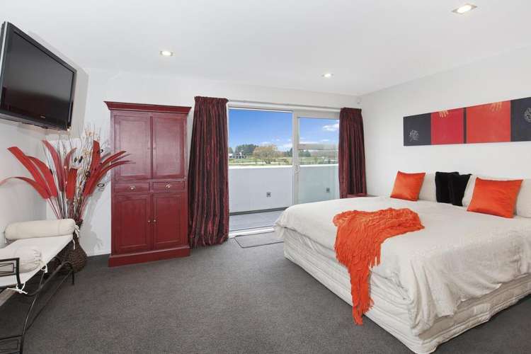 19 East Stream Lane Northwood_10