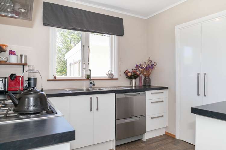 99 Abel Tasman Drive Takaka_10