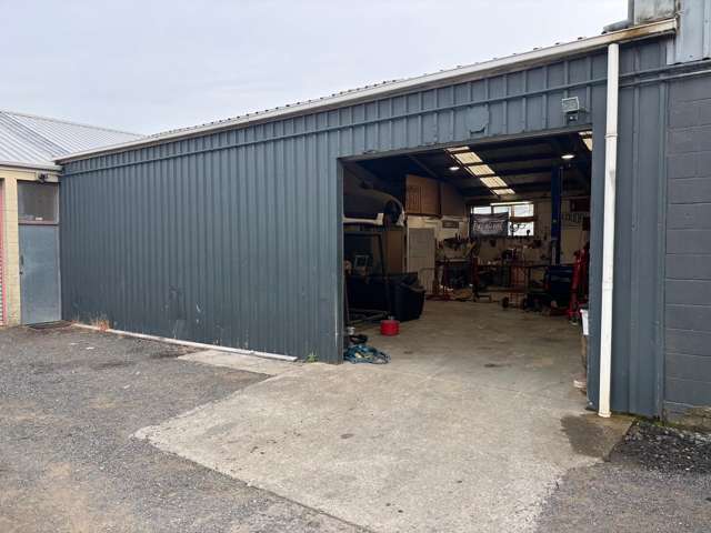 Unit 2/143 Matai Road Raumati Beach_1