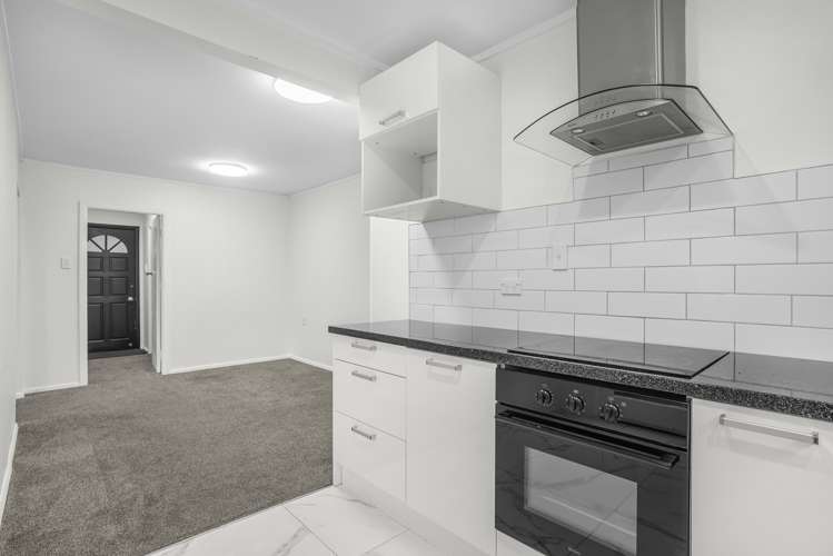 55 Hair Street Wainuiomata_5