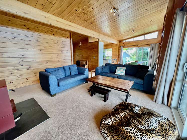 724a Ruapuke Road Raglan_23