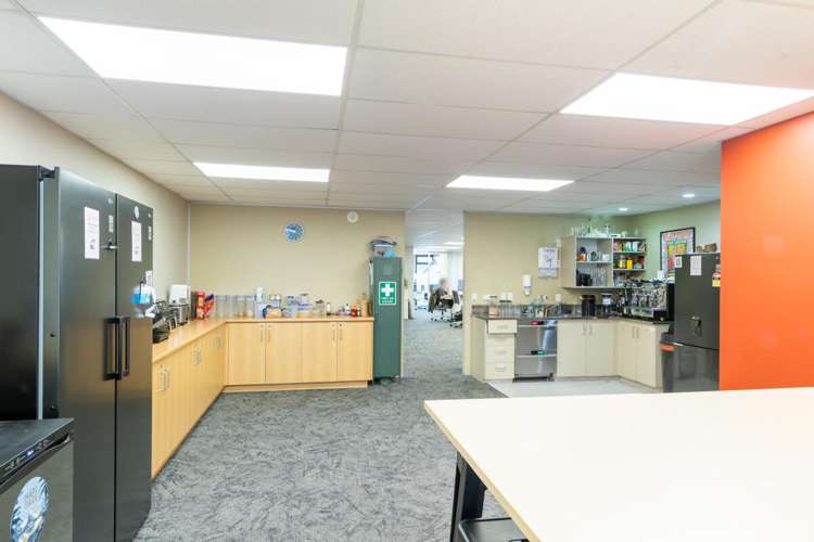 20 Glover Street Ngauranga_10