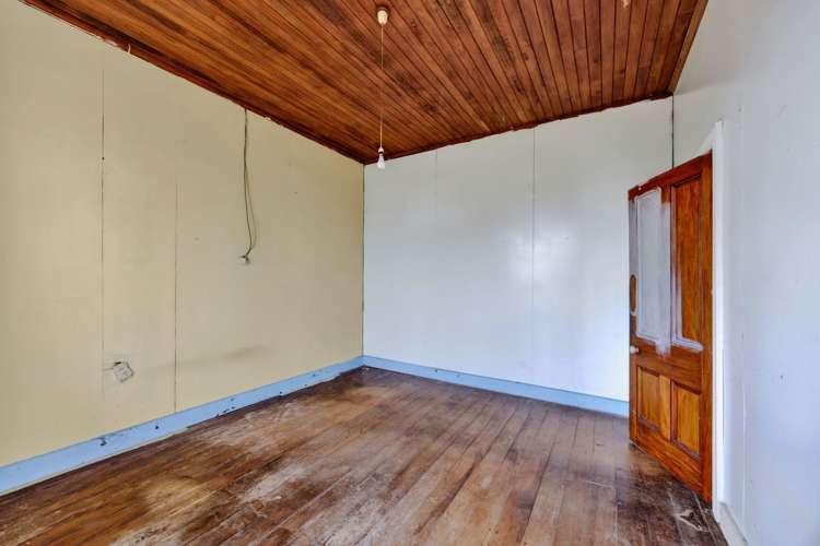 58 Ngatai Street Manaia_11