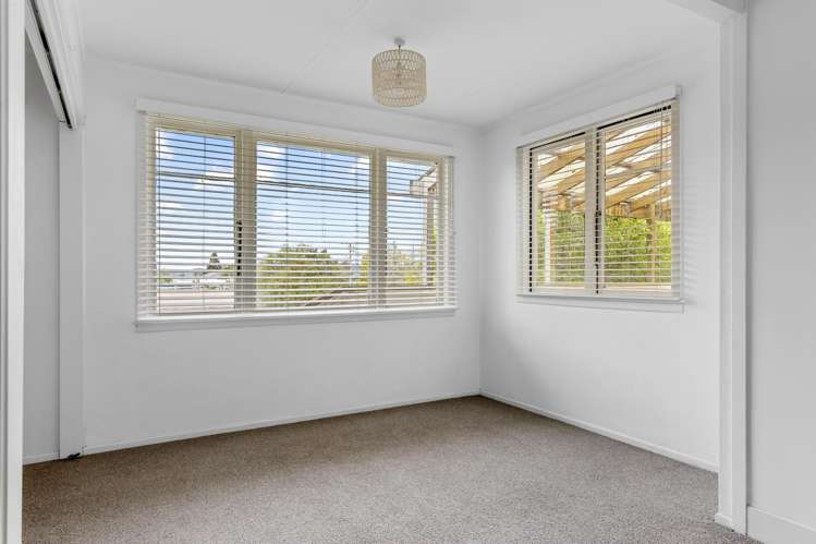 19 Waitahanui Avenue Taupo_7