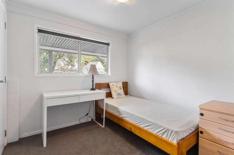 25 Sispara Place Beach Haven_15