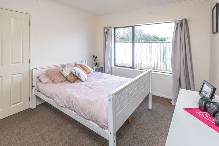 76 Peakes Road Springvale_14
