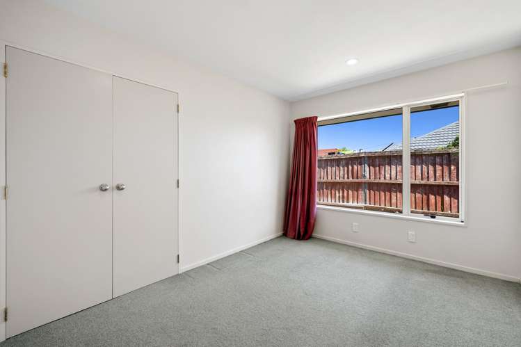 68 Kotuku Crescent Woolston_6