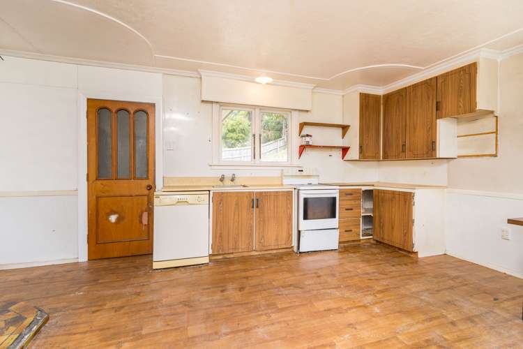 12 Corbett Street Green Island_13