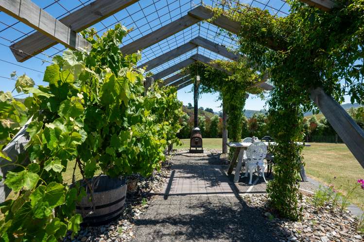 71 Loch Views Road Acacia Bay_27