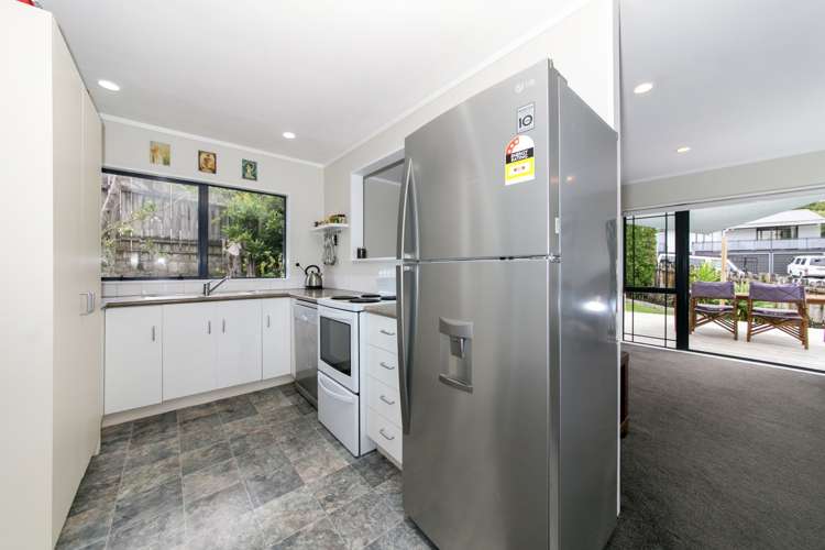 9 Kotinga Avenue Glen Eden_13