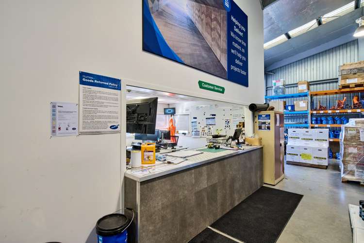 40 Bouverie Street Petone_11