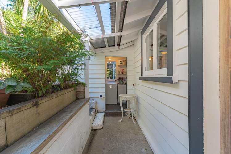 17A Taranaki Street Picton_5