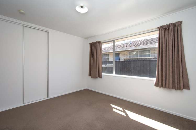 20 Leonie Place_14