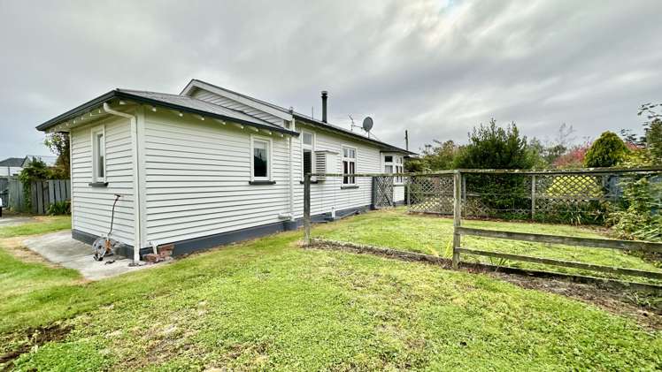 14 King Street Netherby_16