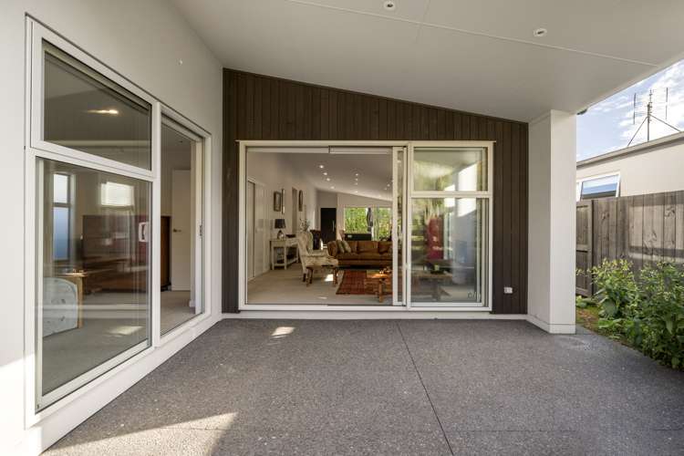 34 Saint Pauls Drive Brookfield_8