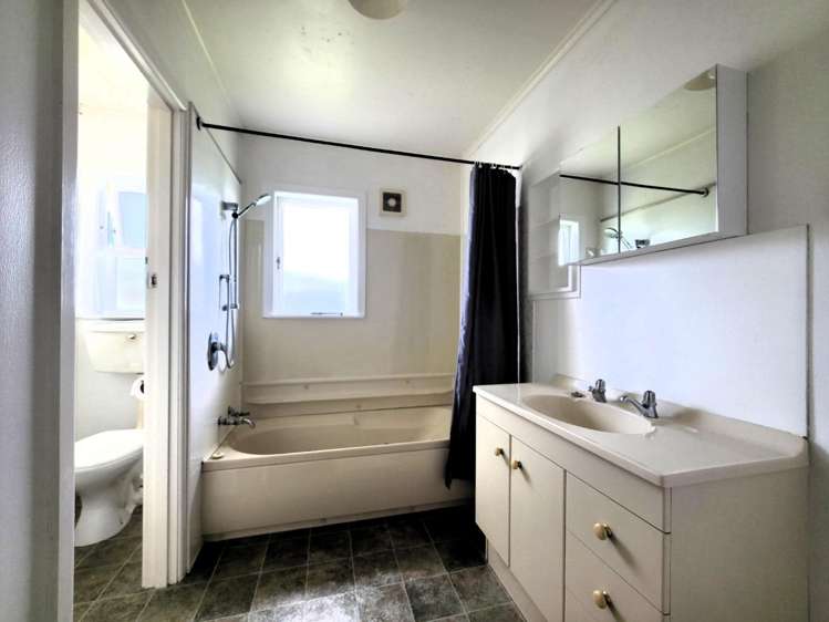 36 Bill Hercock Street 2109_12