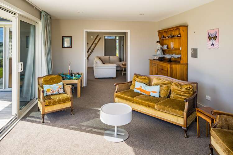 11 Mo Street Camborne_8