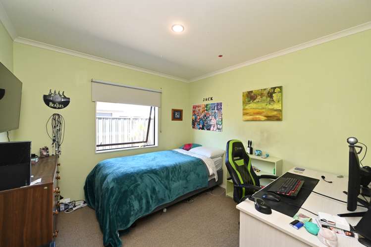 28 Merlot Drive Greenmeadows_15