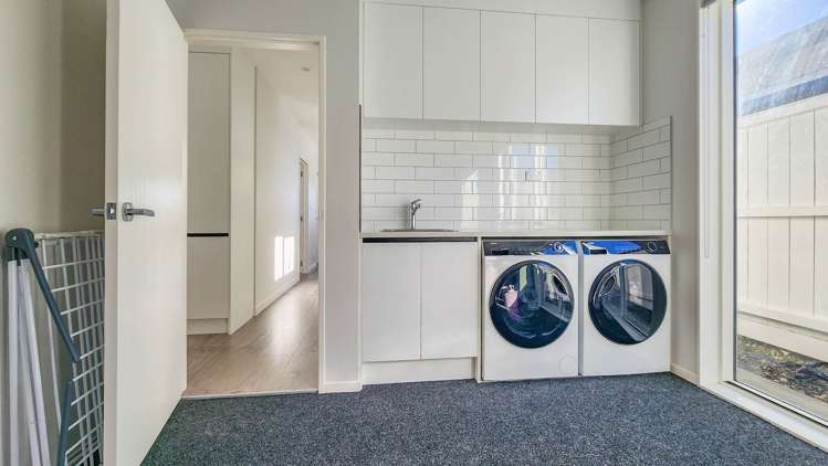 32 Maryvale Road Milldale_13