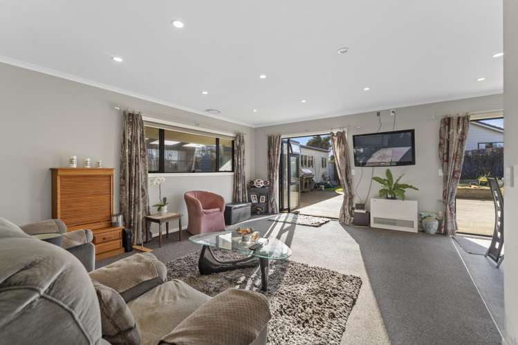 8 Arnold Grove Paraparaumu Beach_5
