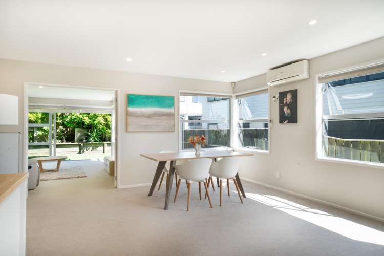 27A Comber Place Johnsonville_1