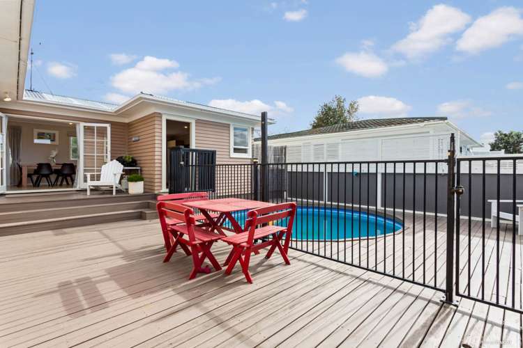 85 Lauderdale Road Birkdale_8