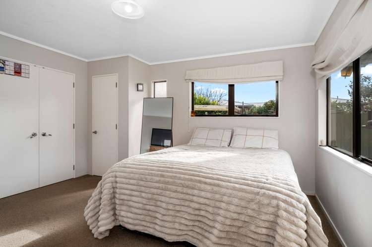 57B Pemberton Crescent Greerton_12