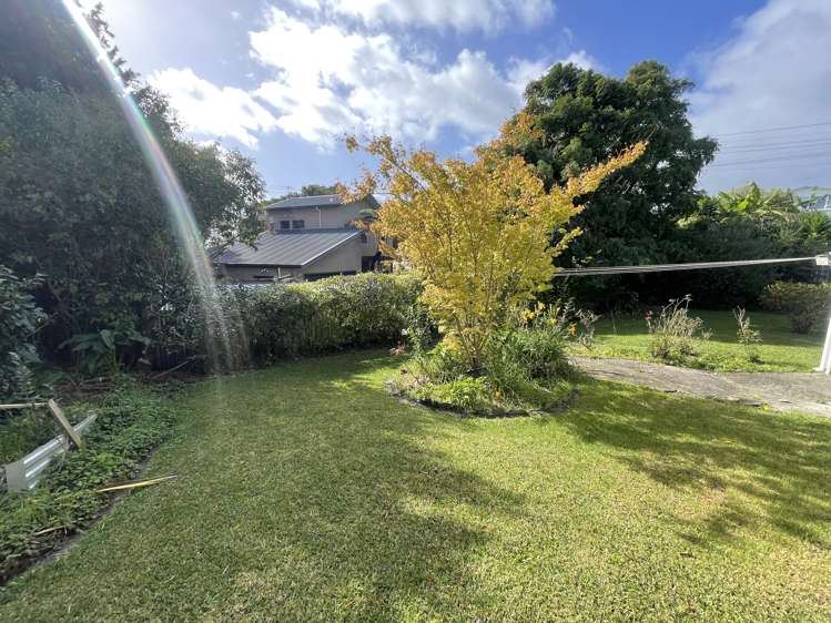 2/28 Royal View Road Te Atatu South_9