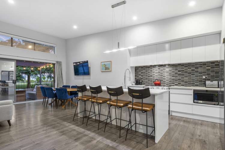 11 Celmisia Retreat Papamoa_1