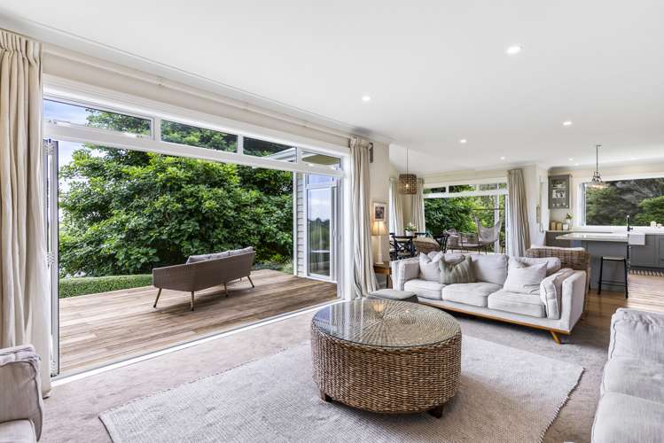 17 Coronet Lane Flat Bush_1