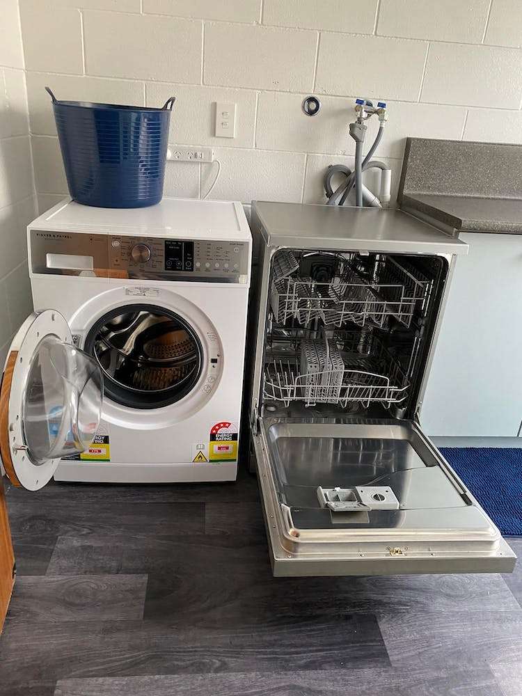 24 Gibbs Crescent Red Hill_9