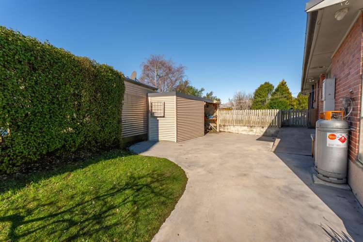 17 Coonoor Road Watlington_16