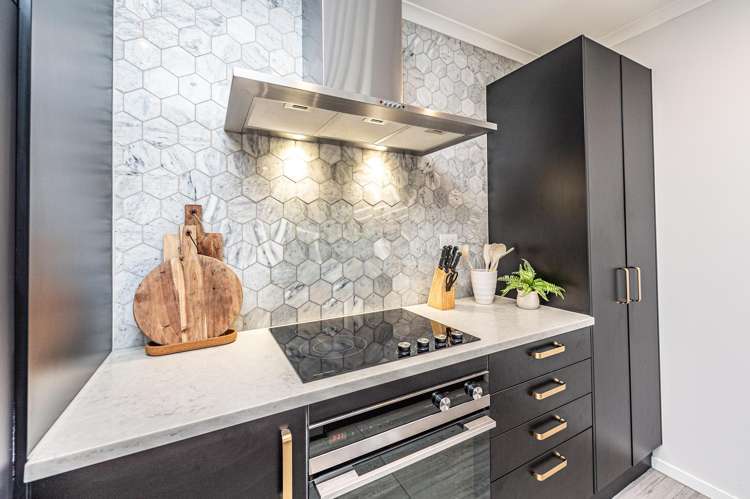 13 Magnolia Crescent Tawhero_8