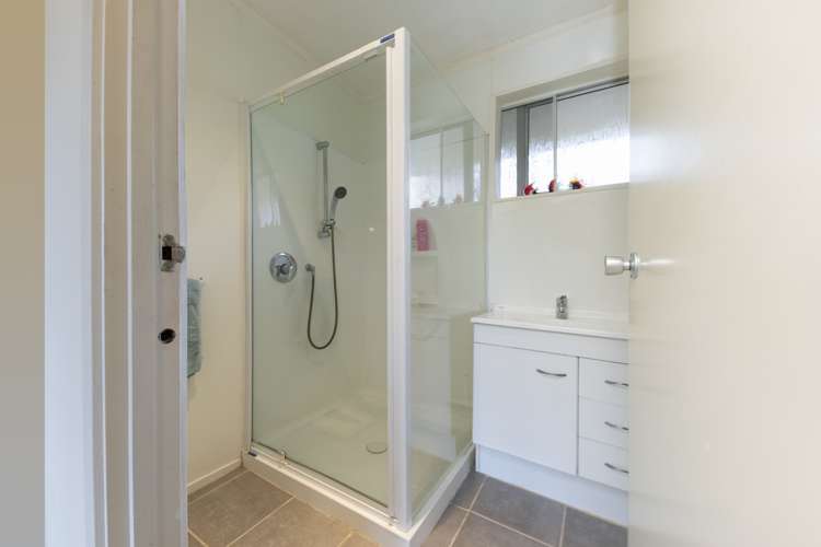 1/57 Fruitvale Road New Lynn_8