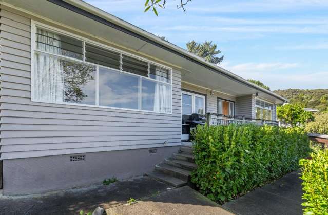 8 James Grove Stokes Valley_2