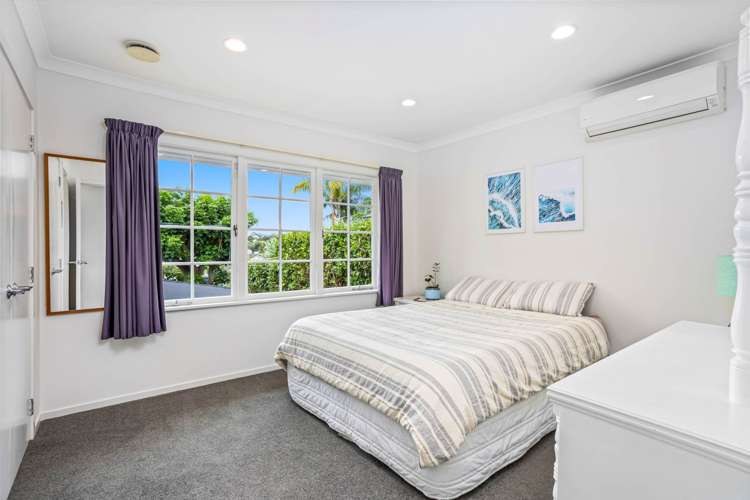 78 Rosario Crescent Red Beach_11
