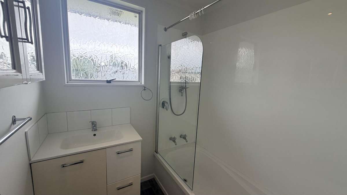 Cortes Crescent, Flaxmere 4