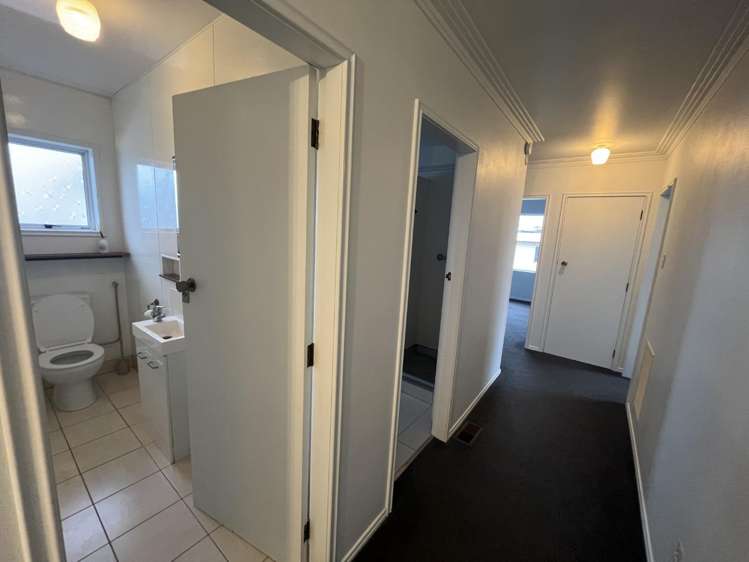 54 Wairau Road Oakura_15