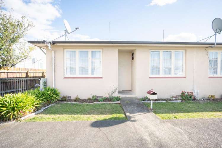2/58 Weld Street Feilding_11