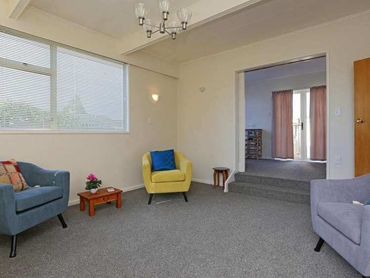 2 Holyrood Street Taradale_5