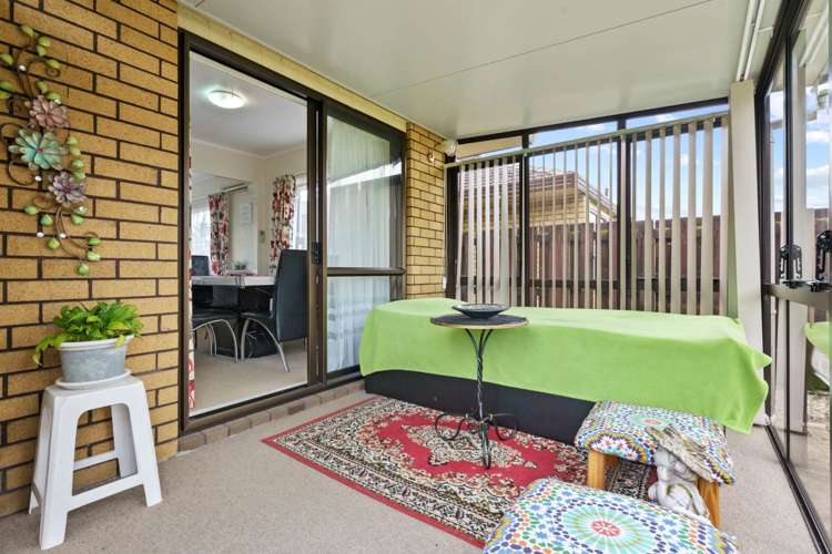 2/37 Prictor Street Papakura_6