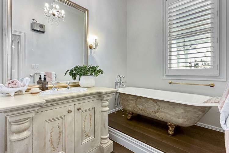 291 North Road Clevedon_13