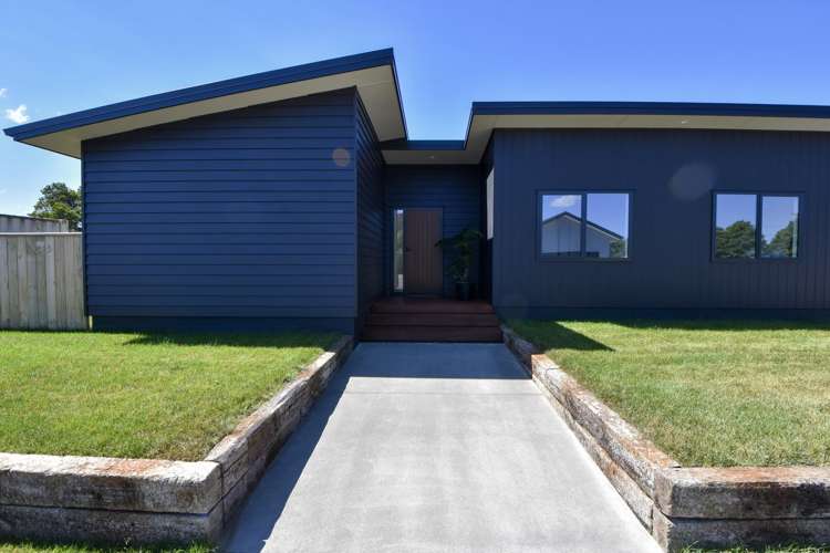 4 Macrocarpa Lane Carterton_25