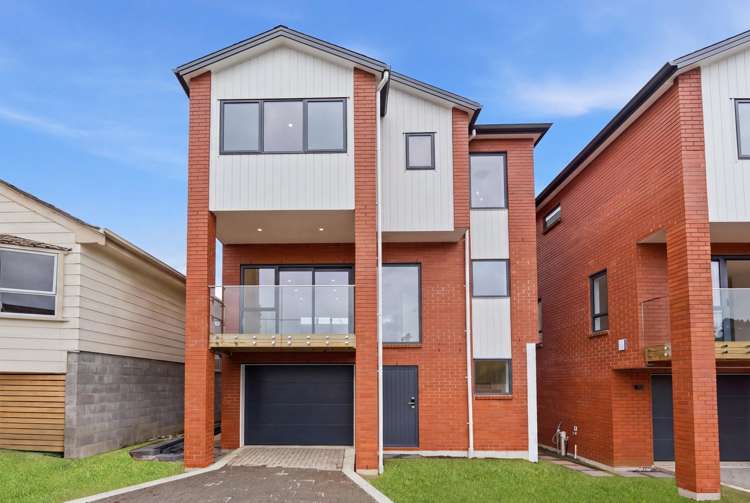 2/106 Stanley Road_0