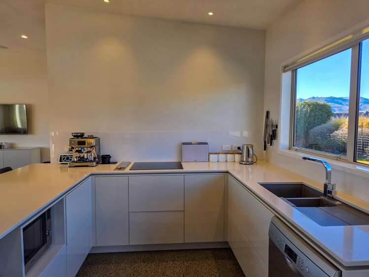 10 Manning Place Lake Tekapo_13
