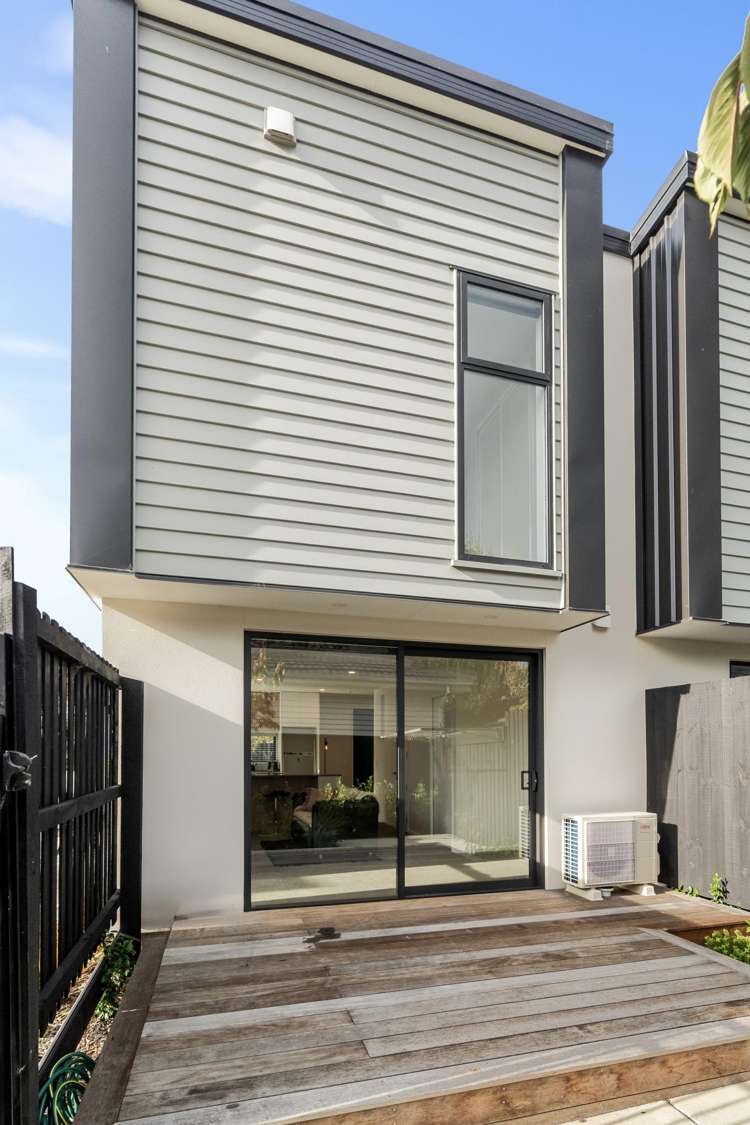 3/7 Hinemoa Street_0