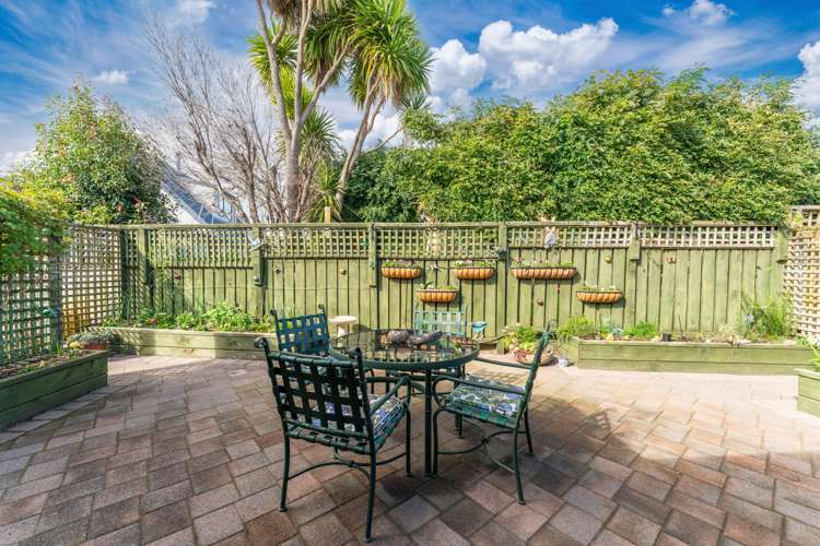 8/45 Kiddle Drive Hilltop_14