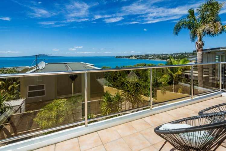 2/25 Churchill Road Murrays Bay_44