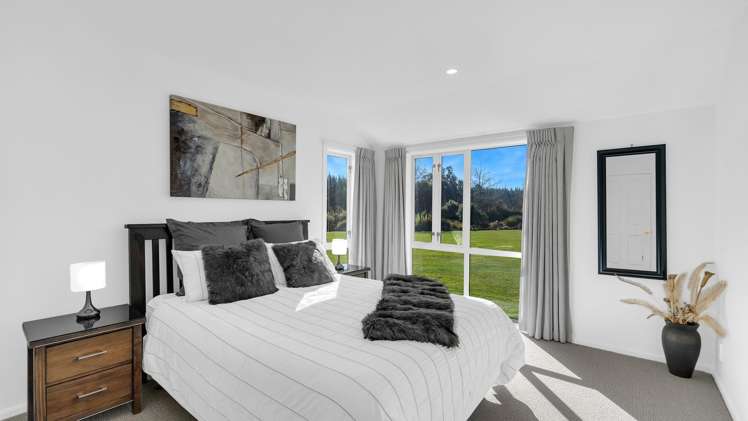 129 Turners Road Ouruhia_33